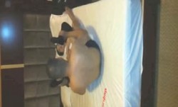 色狼老板蓄谋已久出差灌醉人妻秘书舔逼内射又送出一顶绿帽子爽