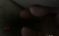 804-33年轻情侣疯狂自拍泄密-颜值身材超一流的漂亮美女穿着情趣服对着镜子自拍时被男友撞见刮光逼毛狠狠抽插!