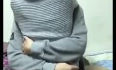 《重磅⭐隐私曝光》渣男分手后报复流出清纯眼镜学生妹不健康露脸自拍~吹箫、打炮、紫薇，呻吟声很有特点骚母狗就这样炼成的(12)