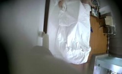《绝版360补漏㊙️泄密》上帝视角真实记录情侣PK偸情~各种反差小贱人中年熟女开房滚床单~刚射完歇一小会又搞起来 (10)