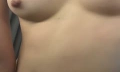 《反差骚女私拍㊙️泄密第二期》露脸清纯学生妹【允儿】自拍大量淫荡视频卖钱花~小区内、停车场脱光紫薇、啪啪各种骚操作(14)