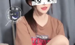 《极品尤物☀️顶级女神》推特可盐可甜白皙性感网红反差婊【白鲸一号】最新私拍流出~诱人COSER美足美穴粉乳粉鲍紫薇骚叫(1)