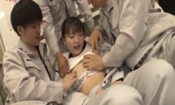 AP-747_B 倉庫勤務の地味女子（巨乳・メガネ・色白）は同僚たちからのセクハラに汗だ