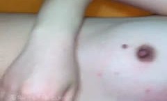 【03-21】操了妈和姐36又一次用药后戴震动环把姐姐操到了高潮