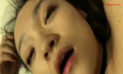 公司聚会下药迷倒好身材的女同事❤️正干活突然手动了一下 吓一跳