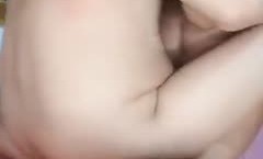 海角罕见露脸女大神【我不倾城为何恋我】与自己亲弟弟乱战！一晚上竟然做了三次2