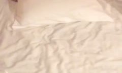 推特网红NTR绿帽骚妻母狗【养喵的小魔王】约炮露出私拍~极品身材白虎B吃喝玩乐约粉丝(5)