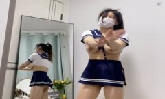 ⭐青春无敌⭐白皙圆润极品天然巨乳蜂腰肥臀网红小钢炮【万听】高价私拍第三季~变装裸舞紫薇完美炮架(3)