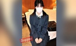 FC2PPV 3347832 [初撮り！ハメ潮スプラッシュ警報]〈メチャカワ今どき受験生(18)〉びっちゃびちゃ潮噴き出すエロまんこ
