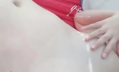 《重磅顶流☀️网红泄密》露脸才是王道！平台40万粉颜值主播【兔兔睡不醒】土豪数千元定制反差私拍~紫薇打炮淫水特别多(20)