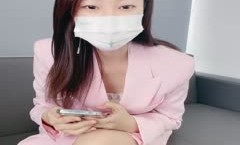 重磅！重庆某集团公司白领~【小兔丫丫】极度反差~刺激！~~✨✨✨--聊前男友打野战，在KTV做-692
