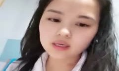 疫情期间小骚货『灰灰』表兄妹在家乱笼 无套啪啪 尽情欢愉