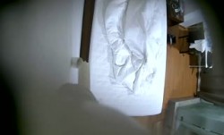 《绝版360补漏㊙️泄密》上帝视角真实记录情侣PK偸情~各种反差小贱人中年熟女开房滚床单~刚射完歇一小会又搞起来 (7)