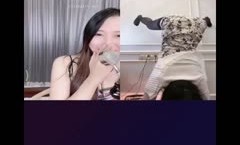 最新流出❤️《疯狂抖音》（忘记镜头的妹子）颜值反差婊美女PK