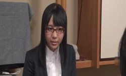 HUNTA-729_B 出張先の温泉旅館ではだけた浴衣から大きな胸がポロリ