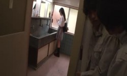 AP-741校舎内の階段を勝手に立ち入り禁止！助けを求めることもできず体液まみれでイ第01集